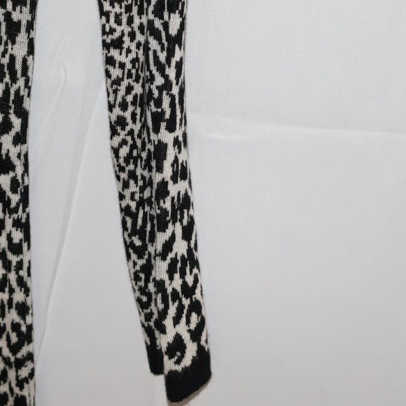 French Connection Dress, Lepard Print figure flattering knit. - Picture 8 of 16